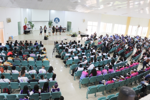 Inafocam promueve Docentes de Excelencia con estudiantes adventistas